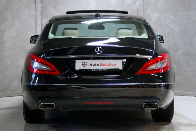mercedes-benz-cls-diesel-2012-big-4
