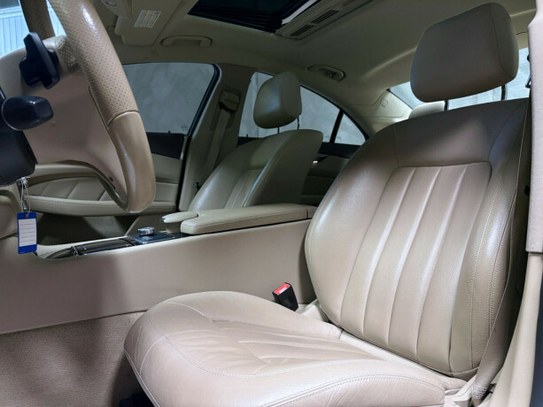 mercedes-benz-cls-diesel-2012-big-7
