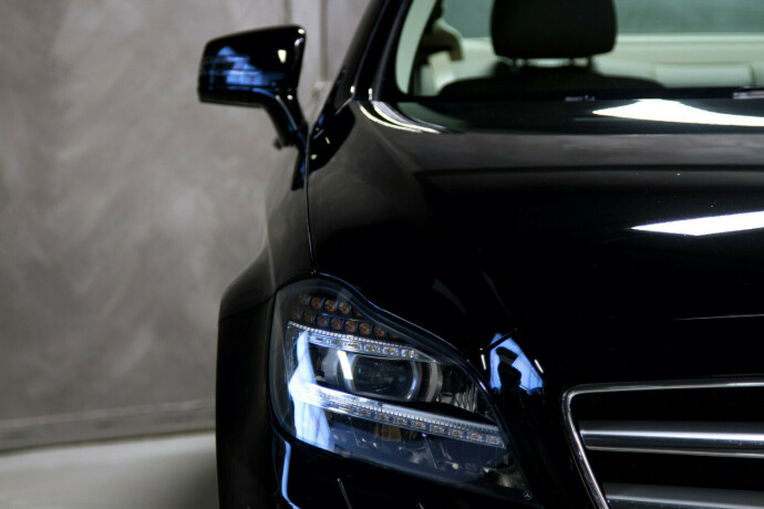 mercedes-benz-cls-diesel-2012-big-3