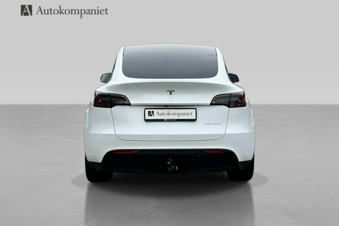 tesla-model-y-elektrisitet-2023-big-5