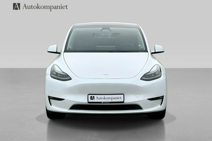 tesla-model-y-elektrisitet-2023-big-1