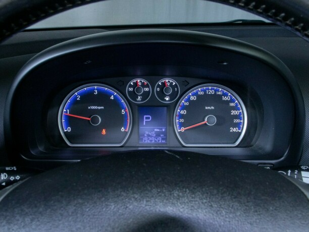 hyundai-i30-diesel-2012-big-22