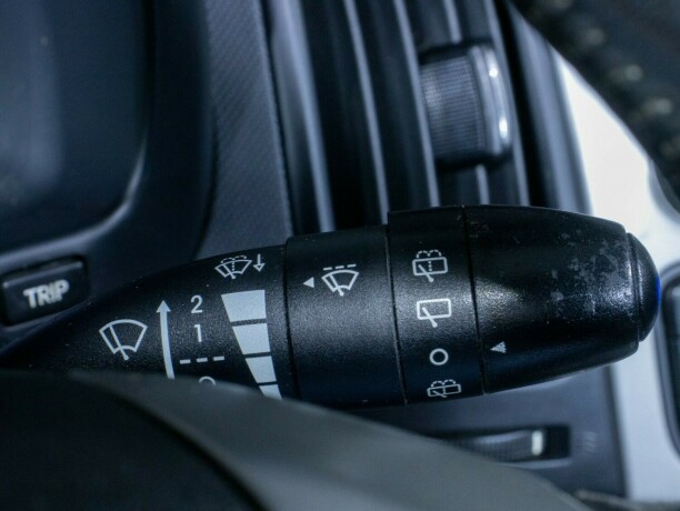 hyundai-i30-diesel-2012-big-26