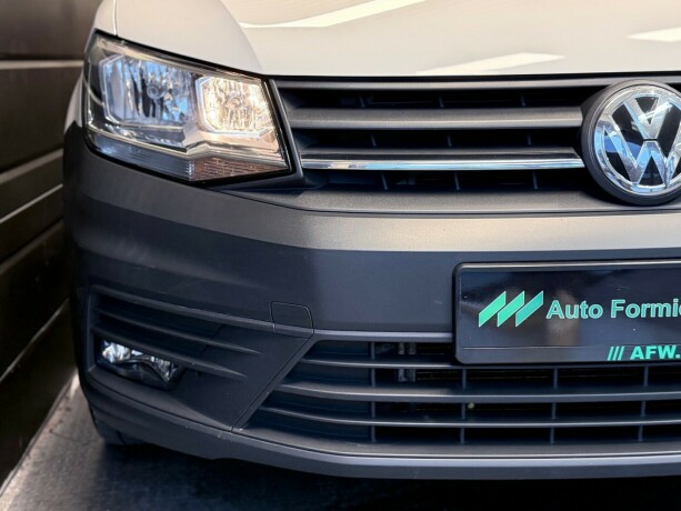 volkswagen-caddy-maxi-diesel-2018-big-21