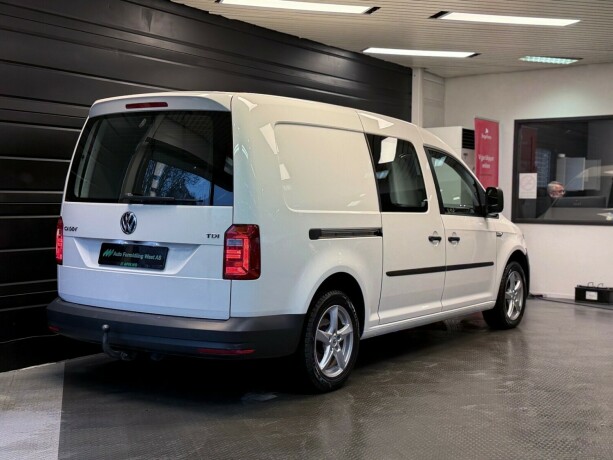 volkswagen-caddy-maxi-diesel-2018-big-7