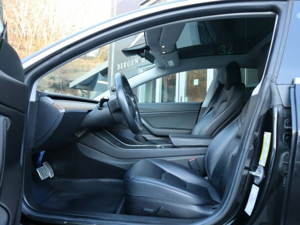 tesla-model-3-elektrisitet-2019-big-6