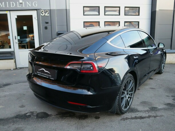 tesla-model-3-elektrisitet-2019-big-5