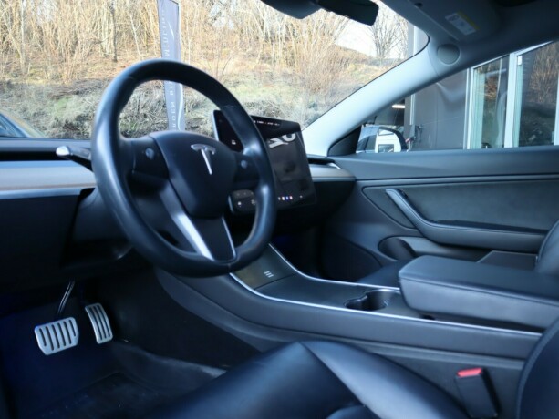 tesla-model-3-elektrisitet-2019-big-7