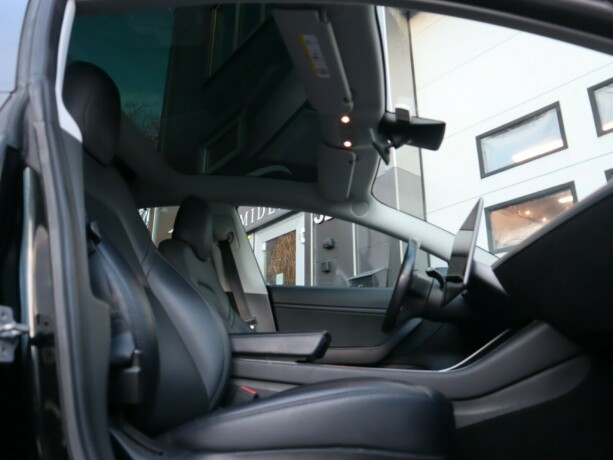 tesla-model-3-elektrisitet-2019-big-18