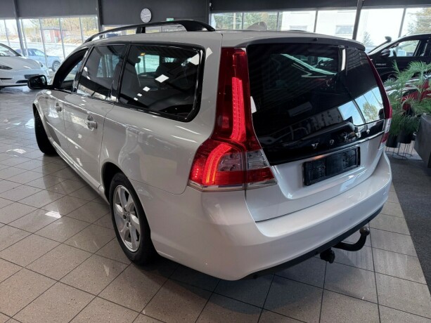 volvo-v70-diesel-2015-big-4