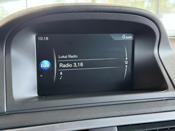 volvo-v70-diesel-2015-big-22