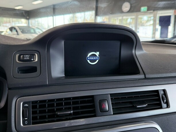 volvo-v70-diesel-2015-big-21