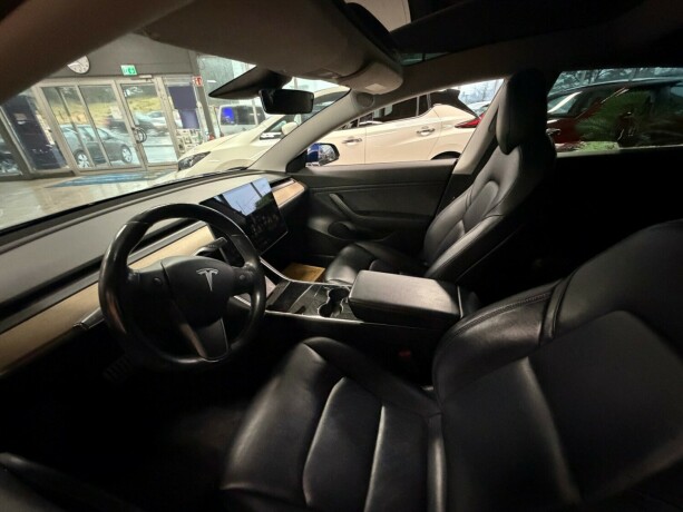 tesla-model-3-elektrisitet-2019-big-15