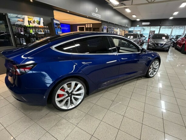 tesla-model-3-elektrisitet-2019-big-8