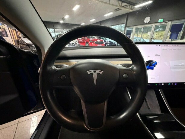tesla-model-3-elektrisitet-2019-big-26