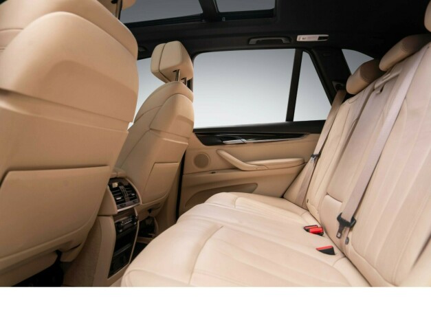 bmw-x5-m-diesel-2018-big-20