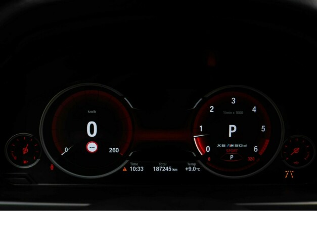 bmw-x5-m-diesel-2018-big-12