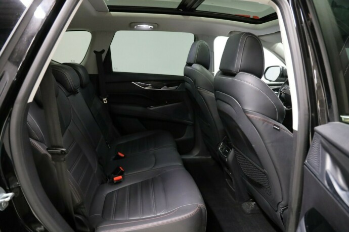 maxus-euniq-6-elektrisitet-2022-big-11