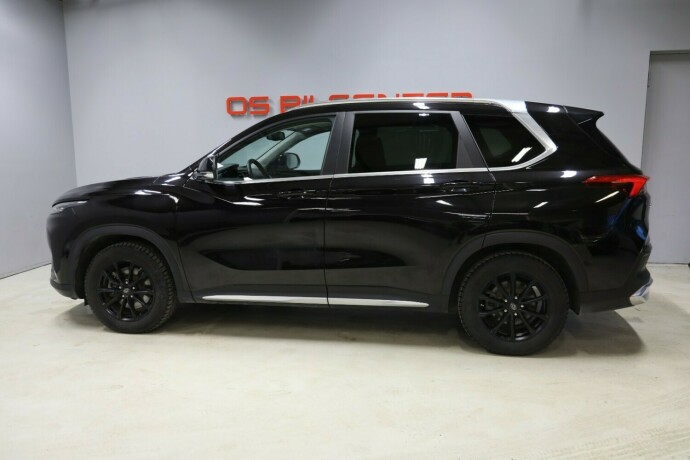 maxus-euniq-6-elektrisitet-2022-big-5