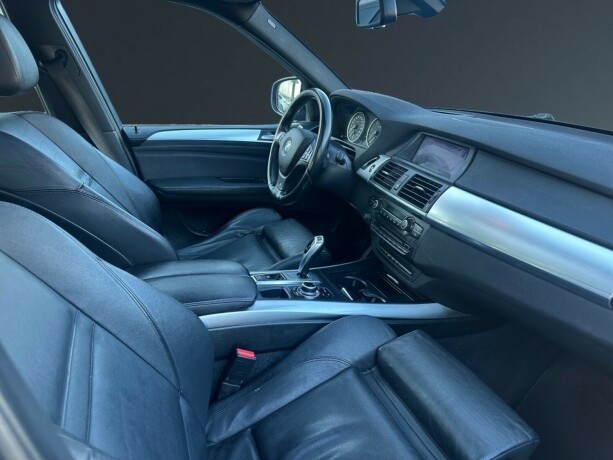 bmw-x5-diesel-2012-big-12