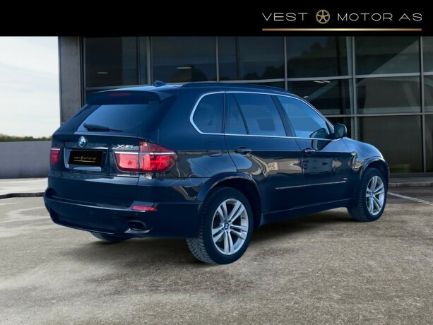 bmw-x5-diesel-2012-big-6