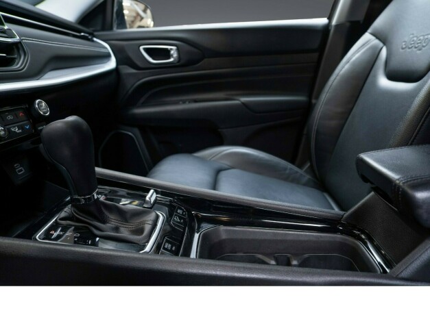 jeep-compass-elektrisitetbensin-2023-big-29