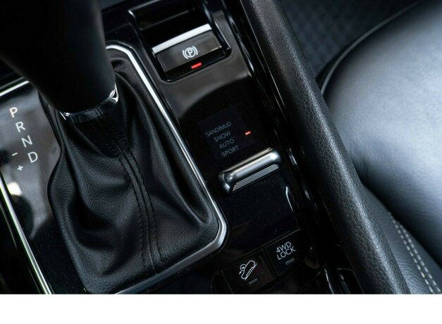 jeep-compass-elektrisitetbensin-2023-big-17