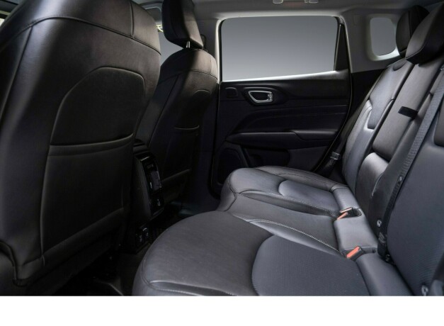 jeep-compass-elektrisitetbensin-2023-big-30