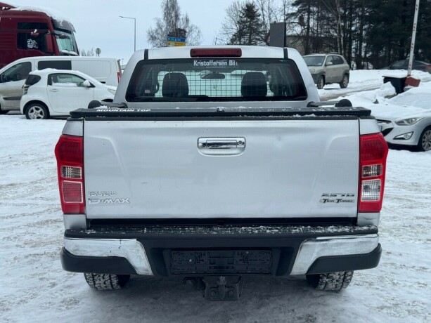 isuzu-d-max-diesel-2014-big-5