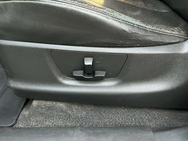 isuzu-d-max-diesel-2014-big-23