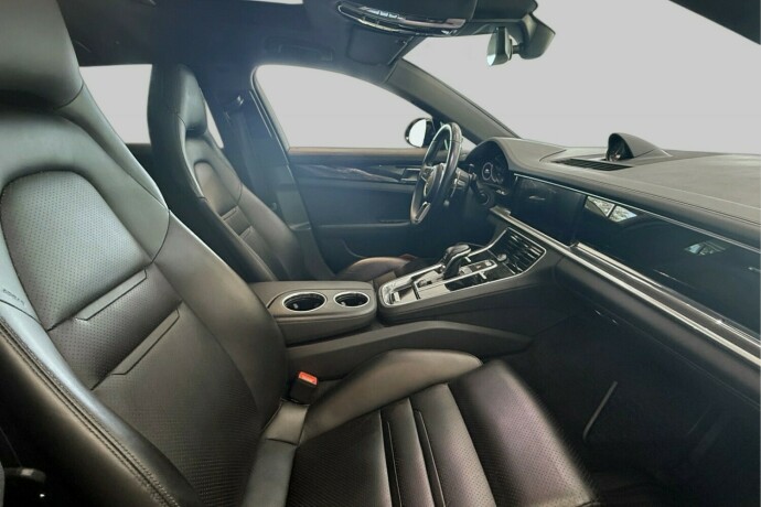 porsche-panamera-elektrisitetbensin-2018-big-10