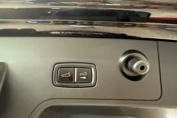 porsche-panamera-elektrisitetbensin-2018-big-16