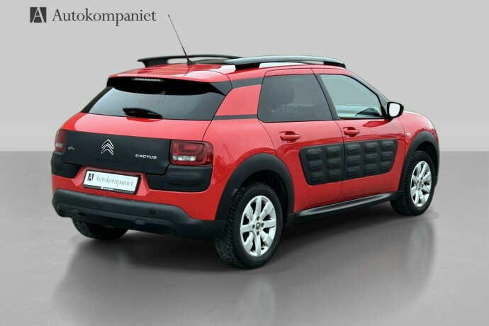 citroen-c4-cactus-bensin-2016-big-6
