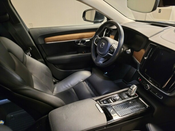 volvo-v90-plug-in-petrol-2019-big-14