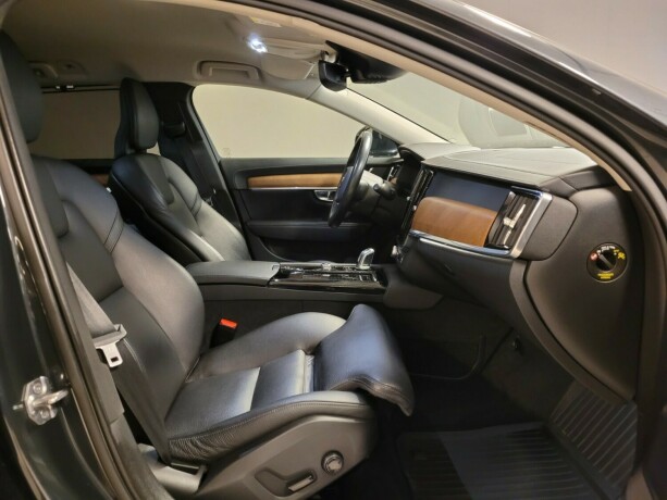 volvo-v90-plug-in-petrol-2019-big-11