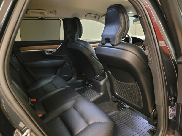 volvo-v90-plug-in-petrol-2019-big-15