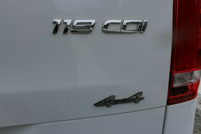 mercedes-benz-vito-diesel-2018-big-4