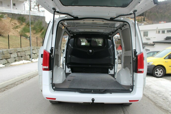 mercedes-benz-vito-diesel-2018-big-5