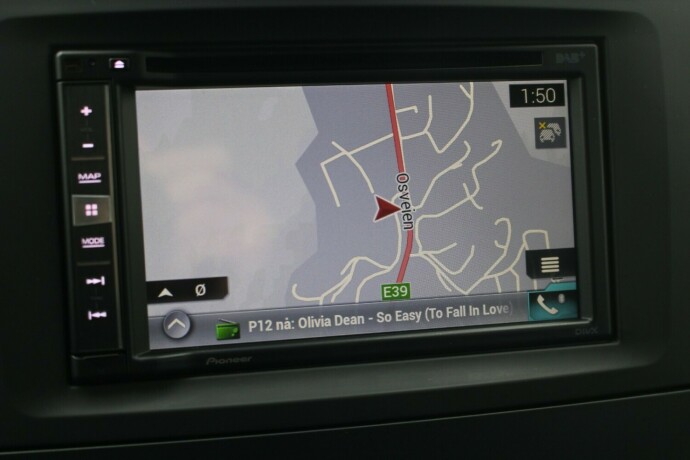 mercedes-benz-vito-diesel-2018-big-21