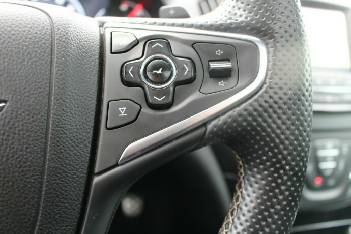 opel-insignia-diesel-2014-big-18