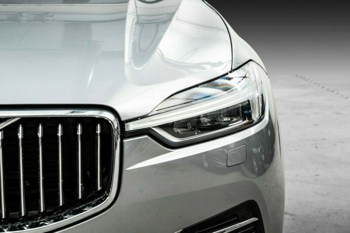 volvo-xc-60-elektrisitetbensin-2019-big-4