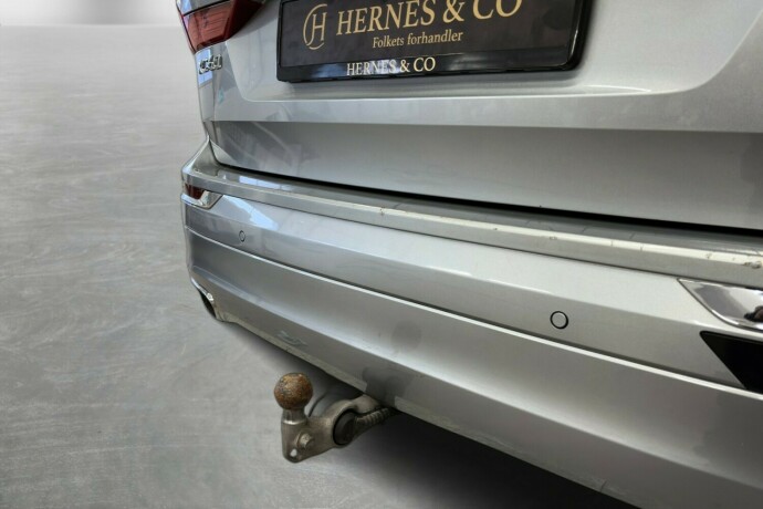 volvo-xc-60-elektrisitetbensin-2019-big-6