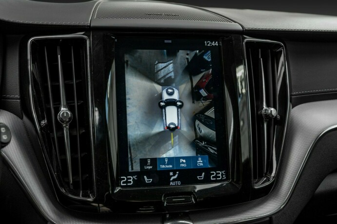 volvo-xc-60-elektrisitetbensin-2019-big-22