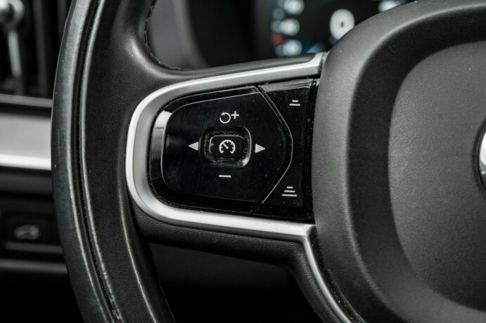 volvo-xc-60-elektrisitetbensin-2019-big-17