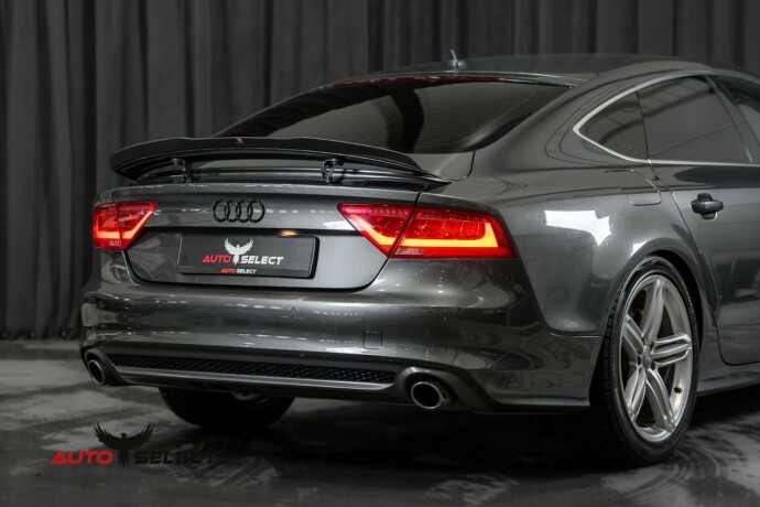 audi-a7-diesel-2011-big-14