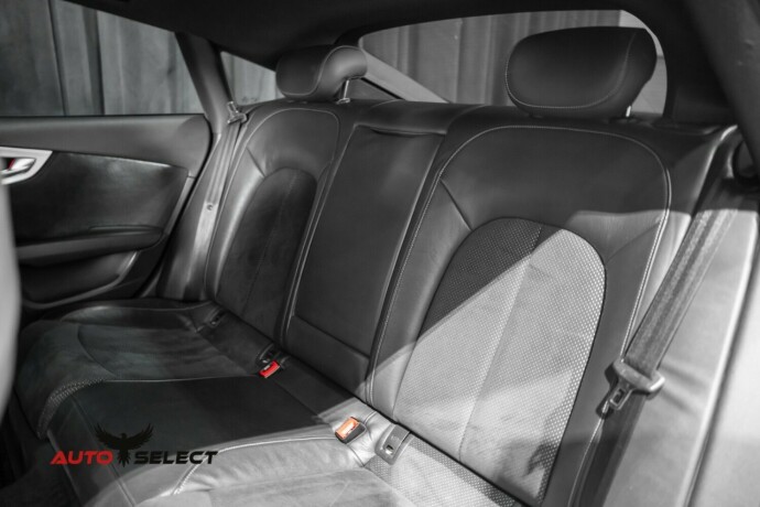 audi-a7-diesel-2011-big-19