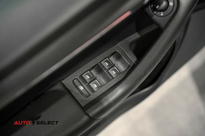 skoda-octavia-diesel-2019-big-21