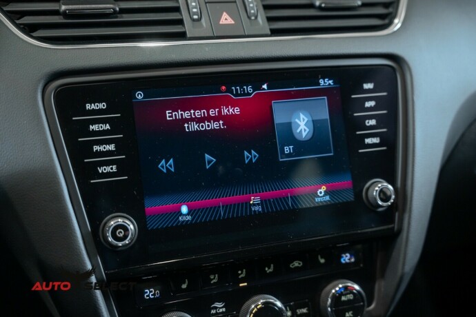 skoda-octavia-diesel-2019-big-36