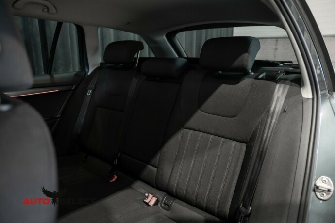 skoda-octavia-diesel-2019-big-16