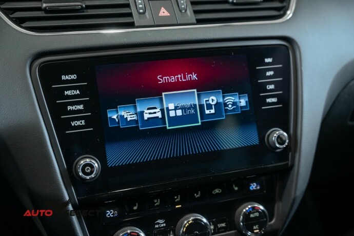 skoda-octavia-diesel-2019-big-38